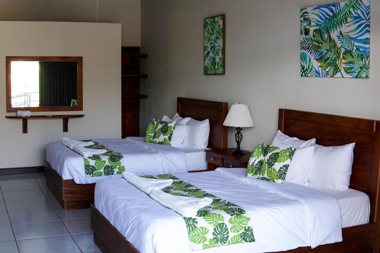 Puerta Del Cielo Quepos Hotel Luaran gambar